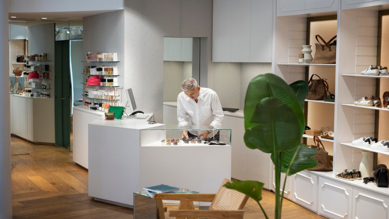 Retail & Showroom Interiors